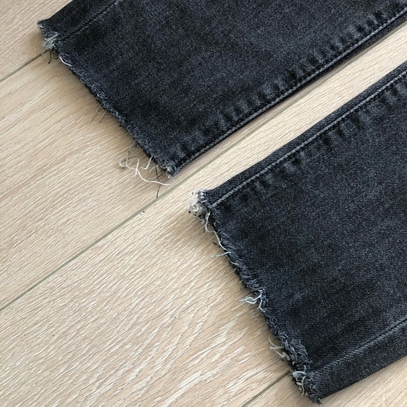 Levi’s Wedgie Skinny Raw Hem Cropped Jeans Size 28 - Picture 6 of 14